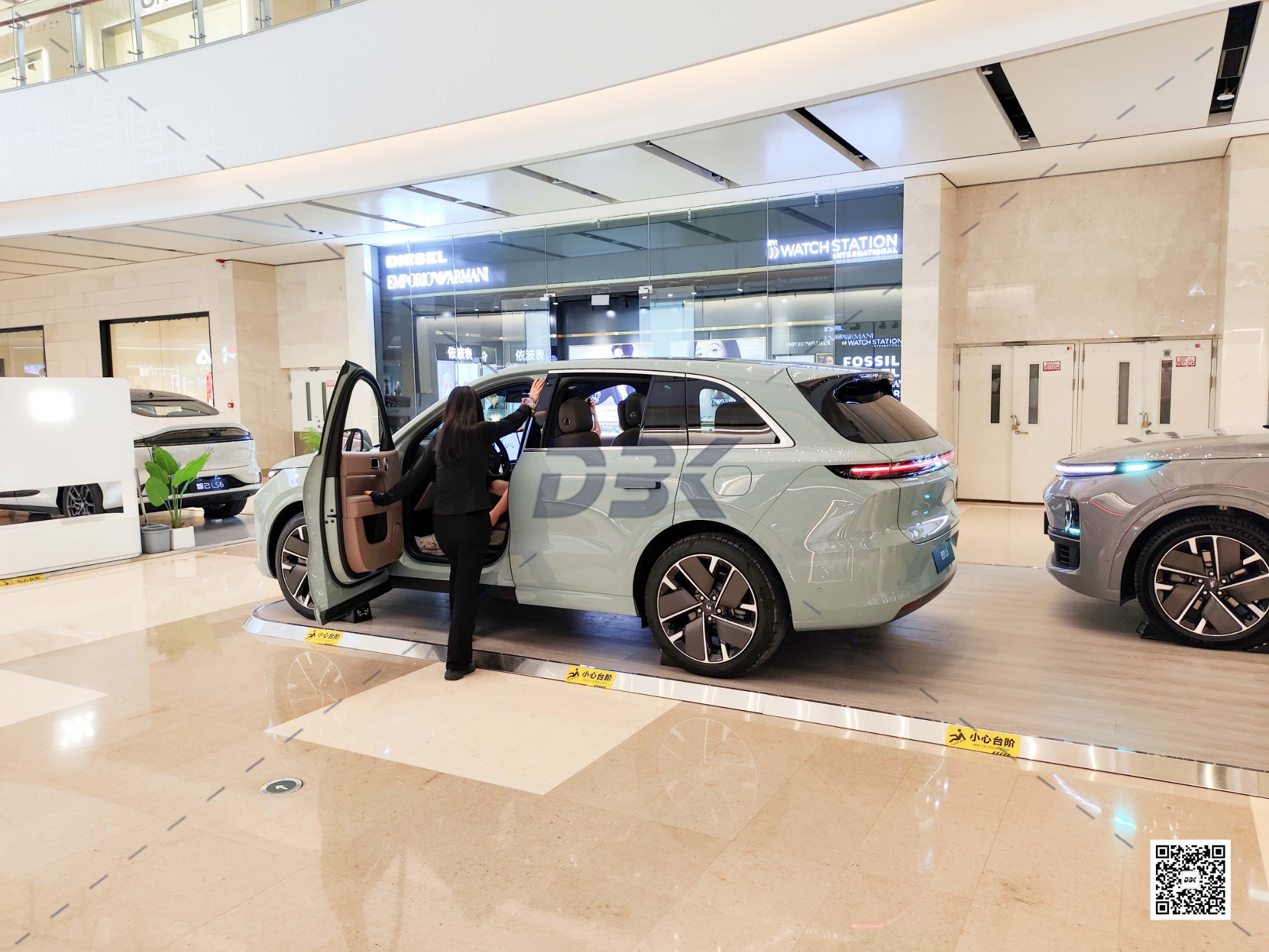 1749016256409361.jpg 1749016256409361.jpg