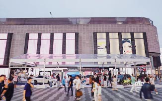 smart汽车  X  杭州湖滨银泰in77步行街  