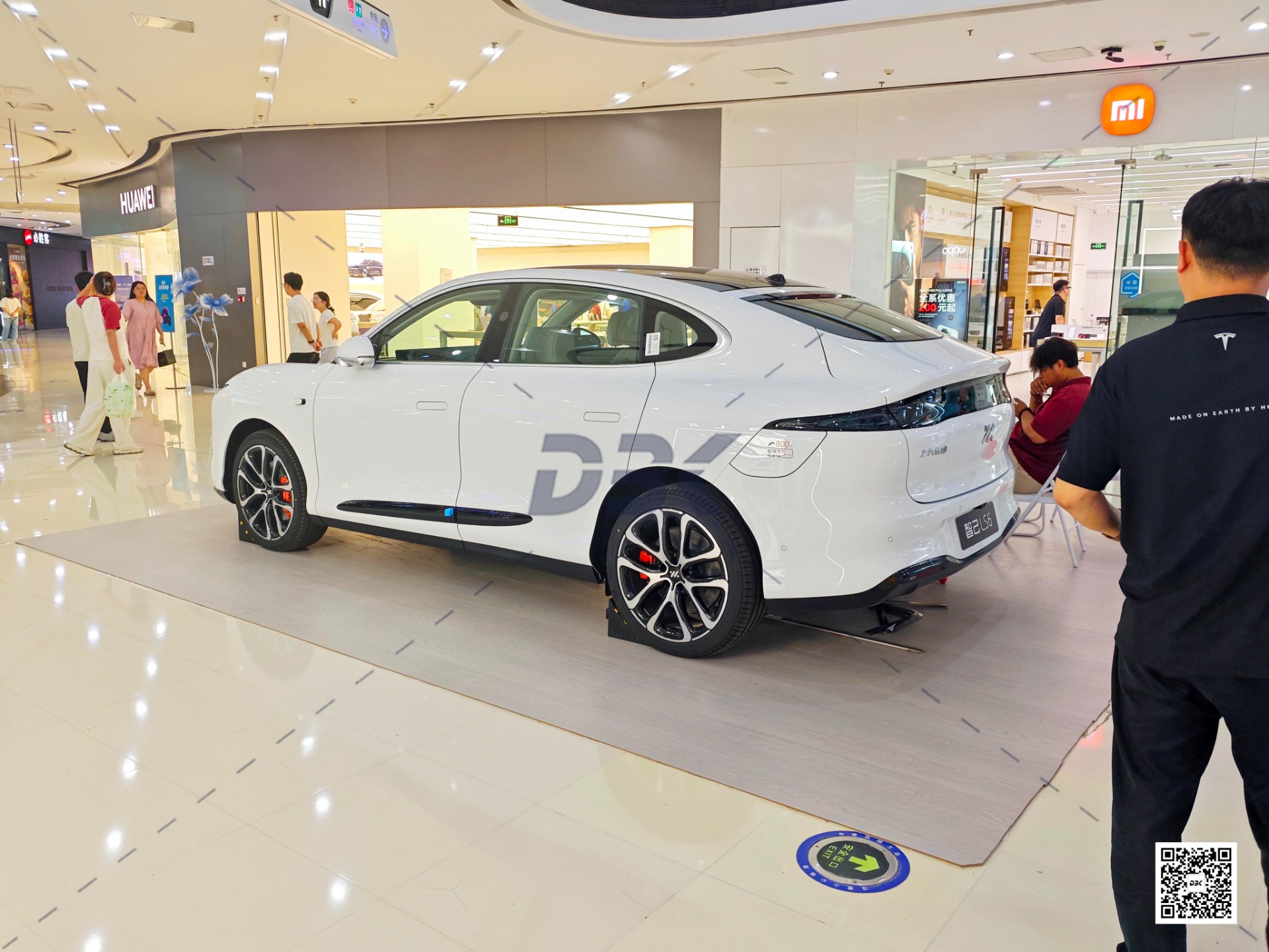 1756275092597410.jpg 1756275092597410.jpg