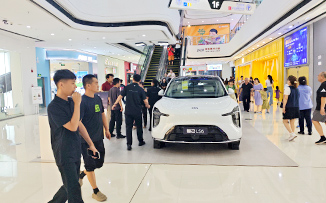 智己汽车  X  东营西城万达广场