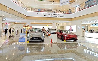 智己汽车  X 镇江苏宁广场